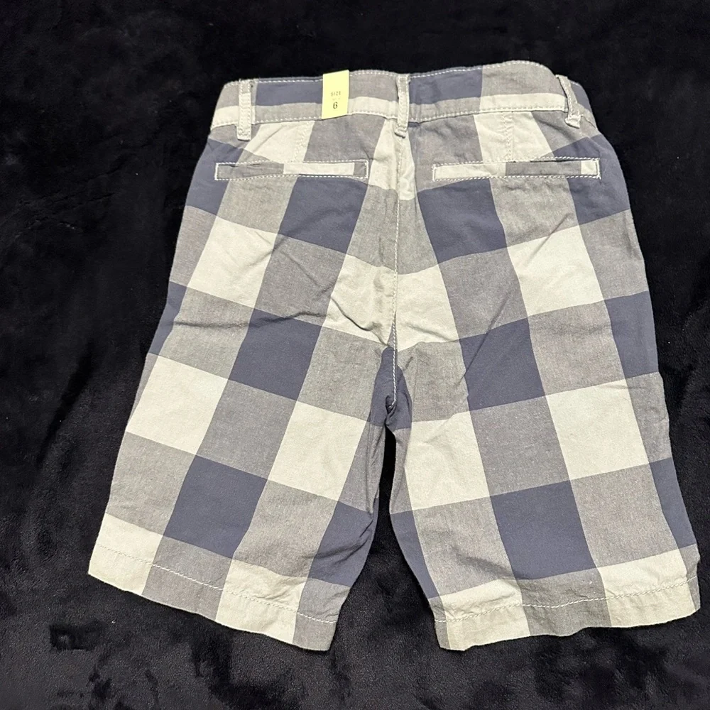 The children place kids shorts nwt